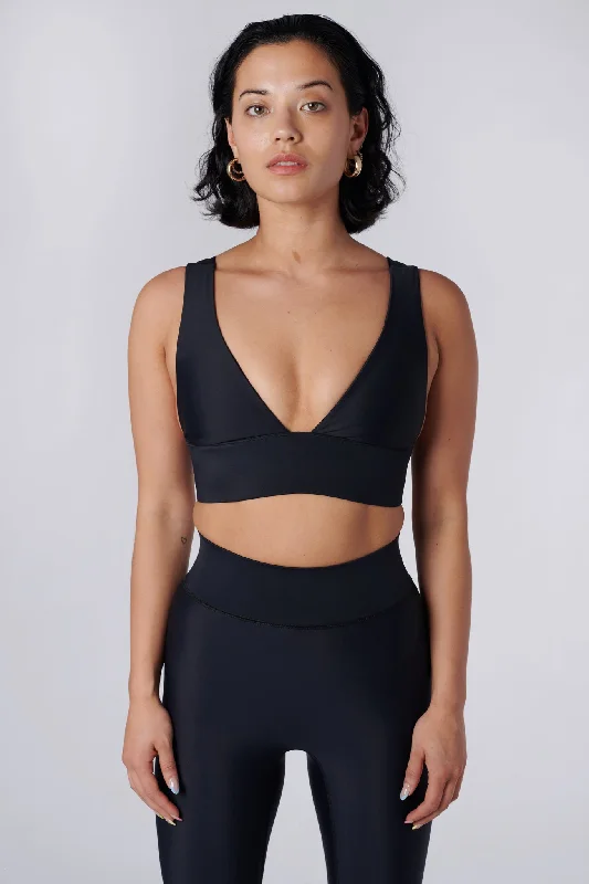 Lykke Deep Plunge Sports Bra | Recycled Nylon | Black