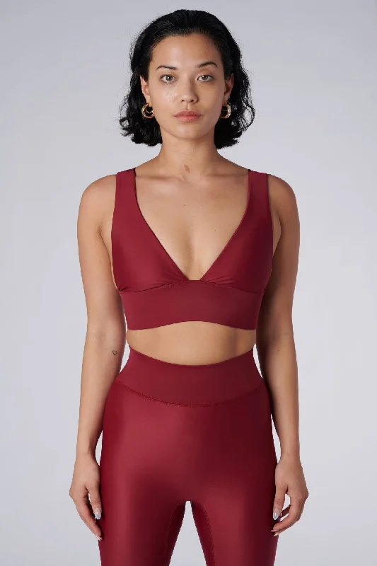 Lykke Deep Plunge Sports Bra | Recycled Nylon | Wine