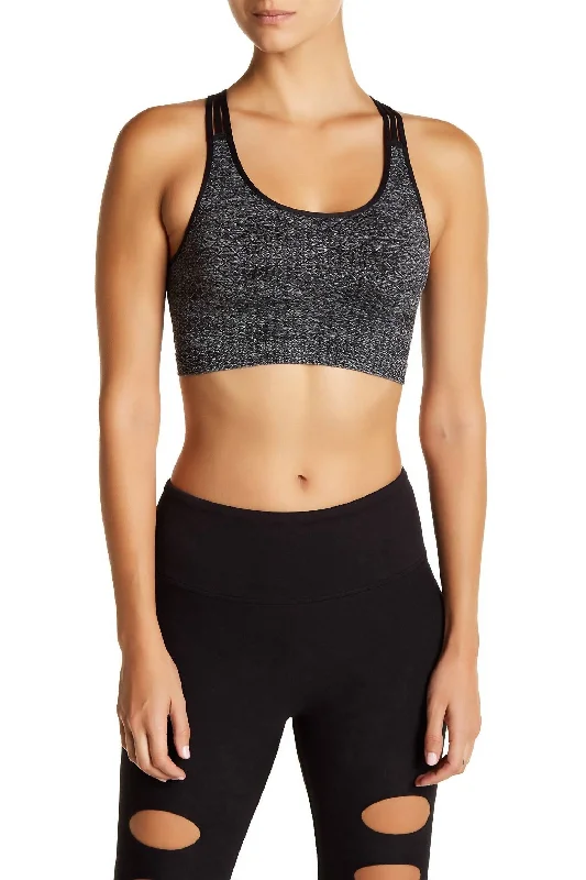 Women Liv Avenue C Sports Bra In Black